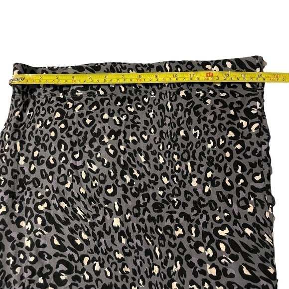 Apt. 9 Gray Animal Print Midi Skirt Jersey Knit Size M - Picture 4 of 8